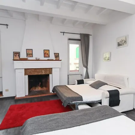 Gorgeous Trastevere Loft On The River Rome Exterior photo