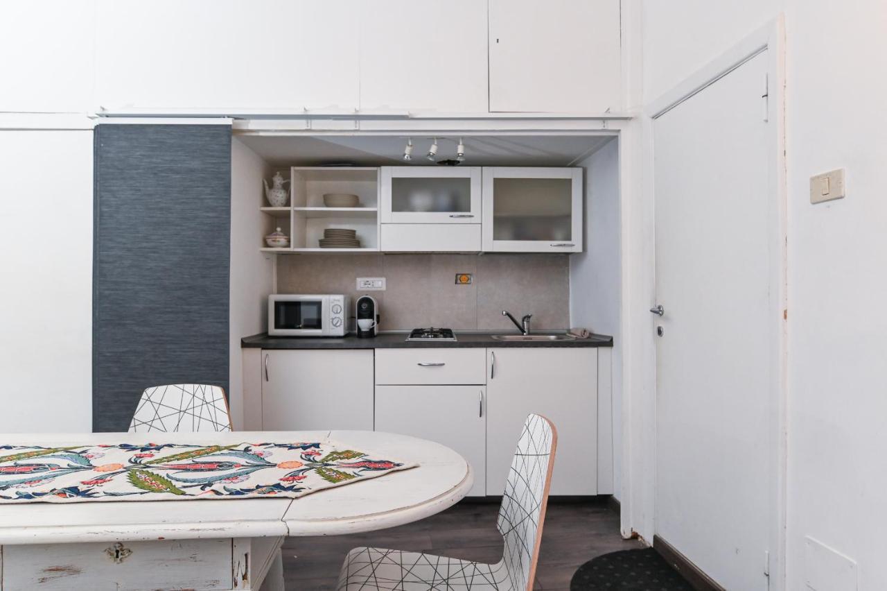 Gorgeous Trastevere Loft On The River Rom